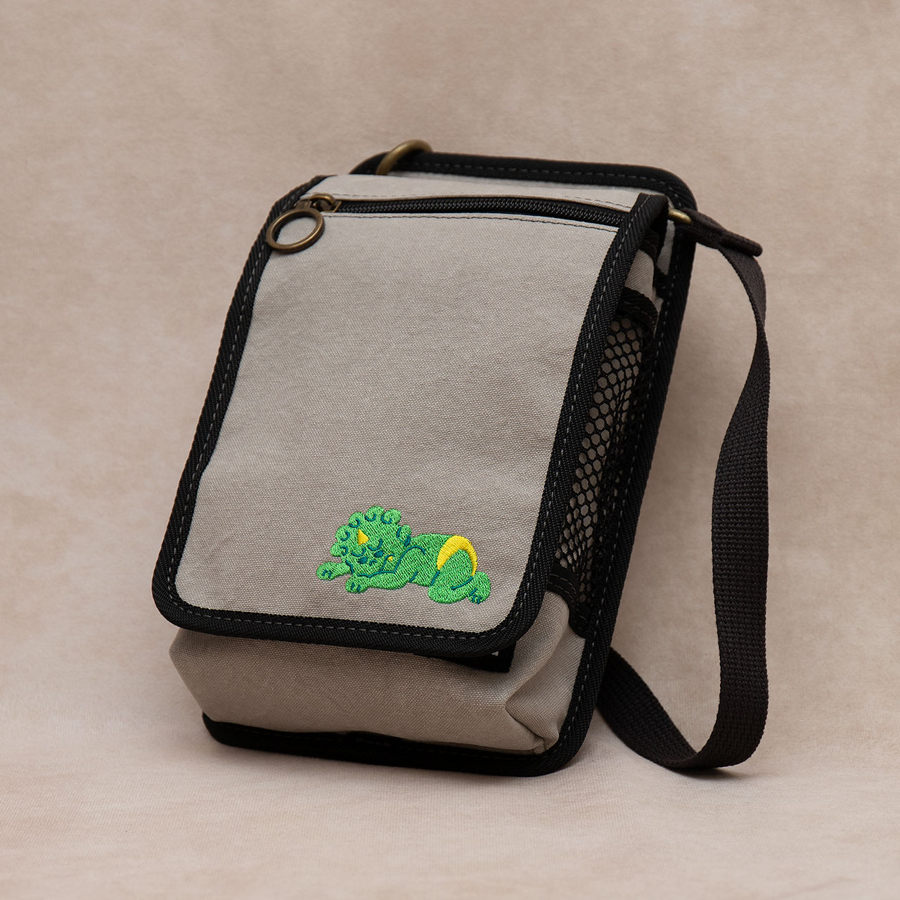 お参りサコッシュ