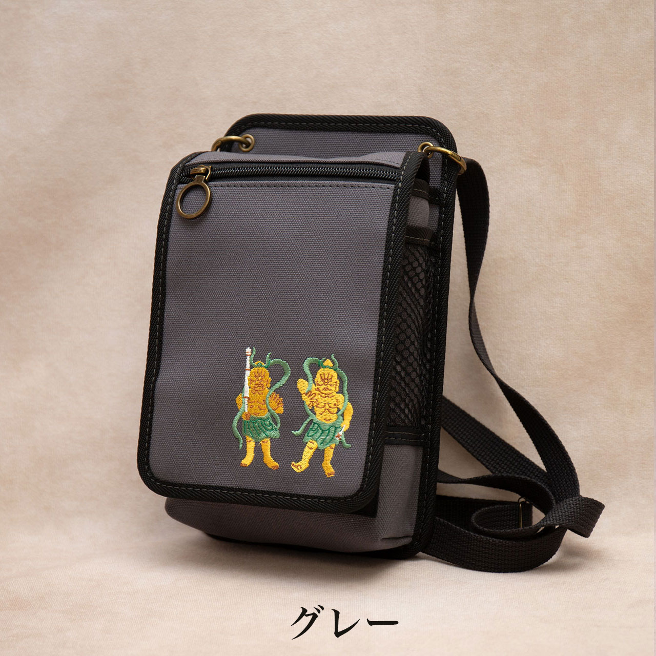 お参りサコッシュ